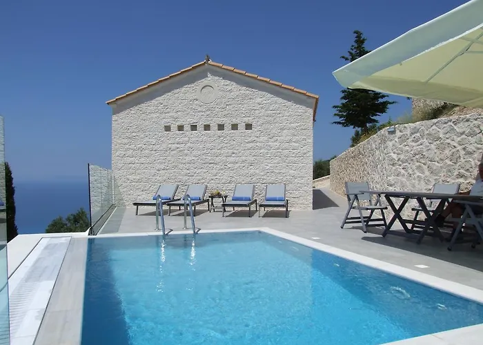 Villa Kampaki Stone Áyios Nikítas