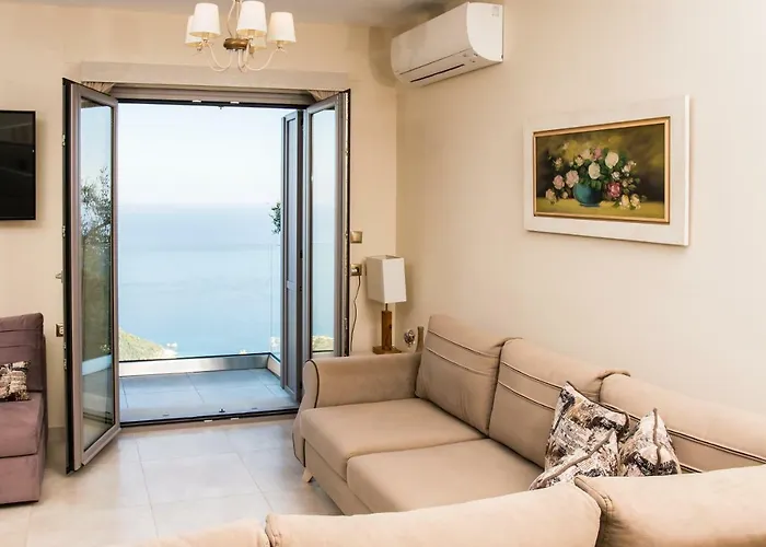 Villa Kampaki Stone Áyios Nikítas